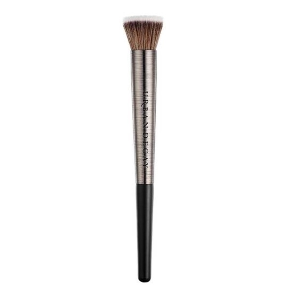 Urban Decay Diffusing Highlighter Brush - Picture 2 of 3